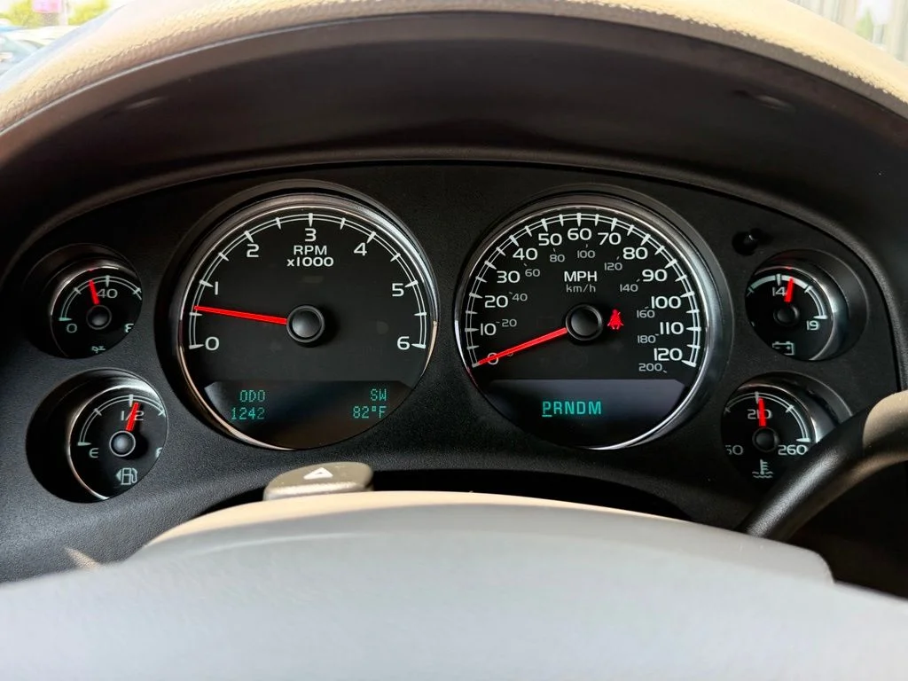 Used 2013 White Chevrolet LTZ image 17