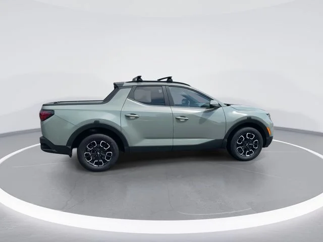 Used 2023 Green Hyundai SEL Premium image 8