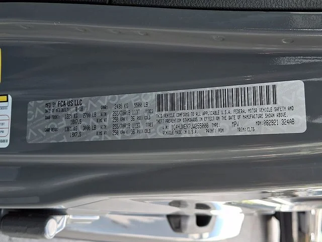 Used 2018 Gray Jeep Unlimited Sahara image 27