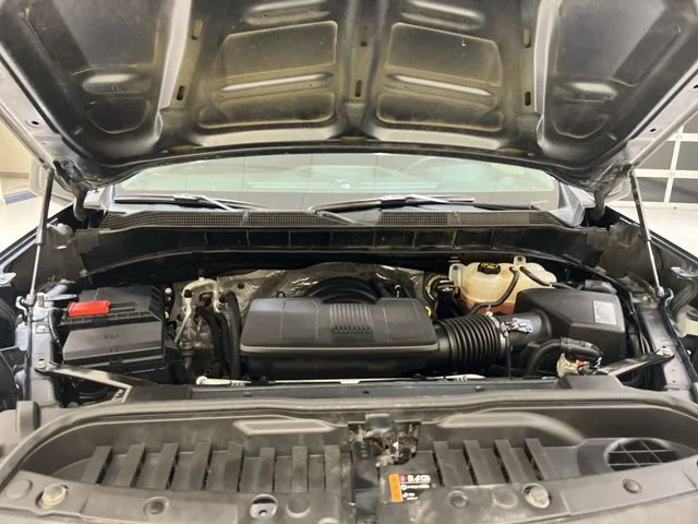 Used 2019 Gray Chevrolet Custom image 24