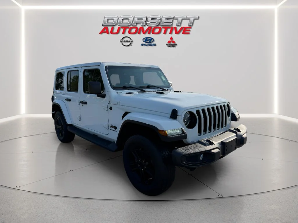 Used 2023 Bright White Jeep Sahara Altitude image 4