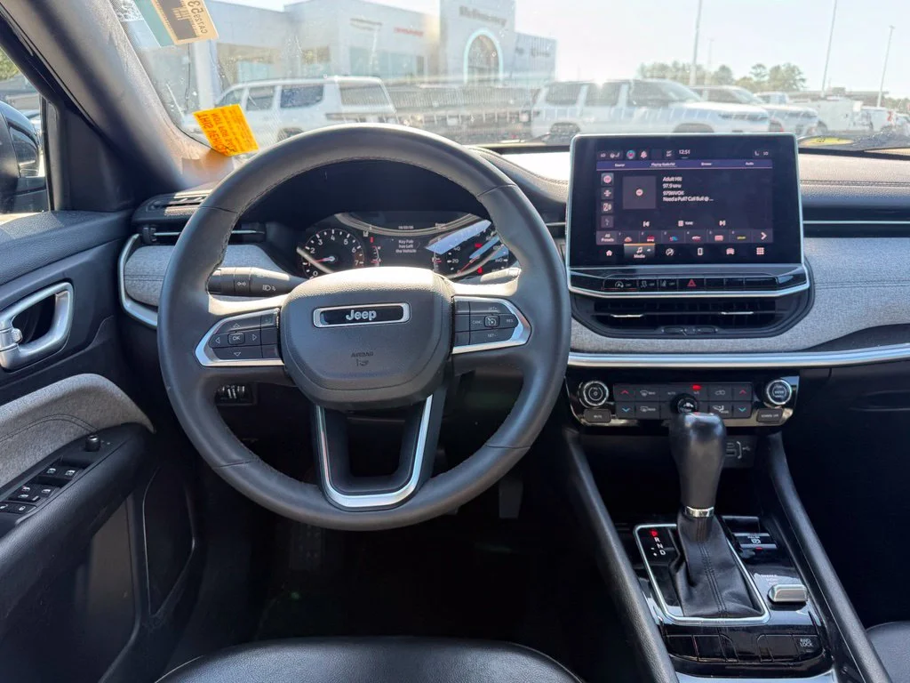 Used 2023 Black Jeep Latitude image 6