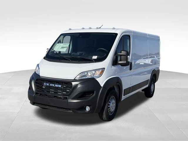 2025 RAM ProMaster Low Roof