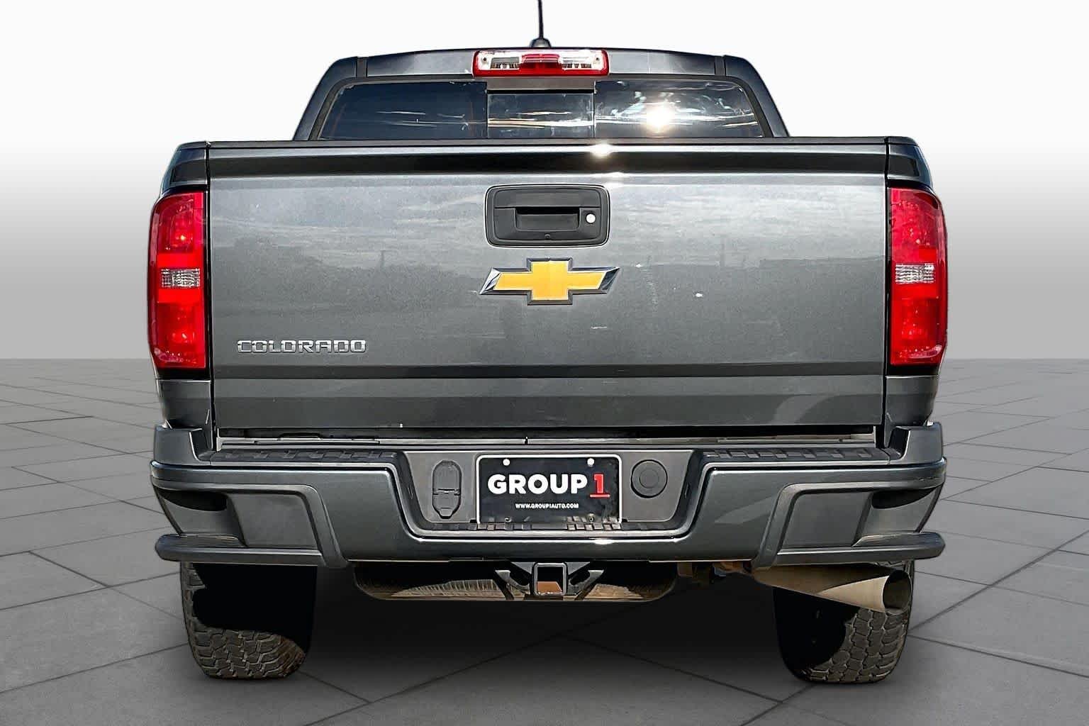 Used 2016 Cyber Gray Metallic Chevrolet 4WD Z71 image 5
