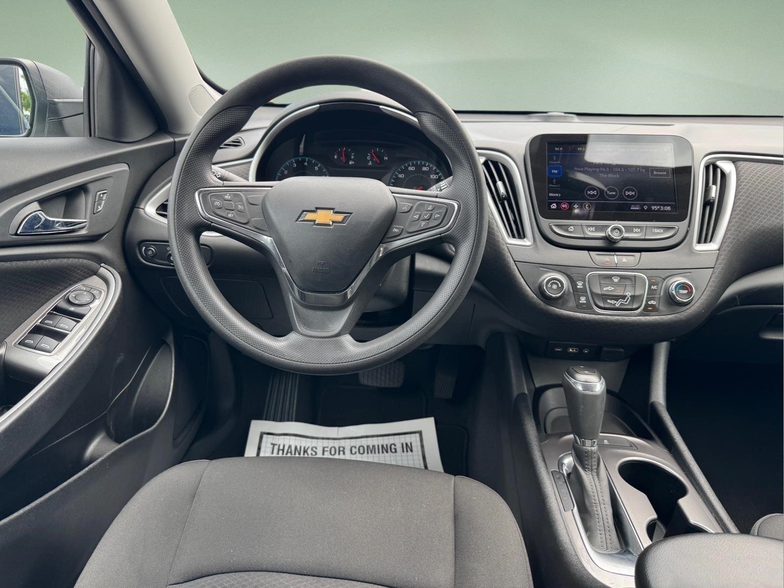 Used 2020 Summit White Chevrolet LS image 14