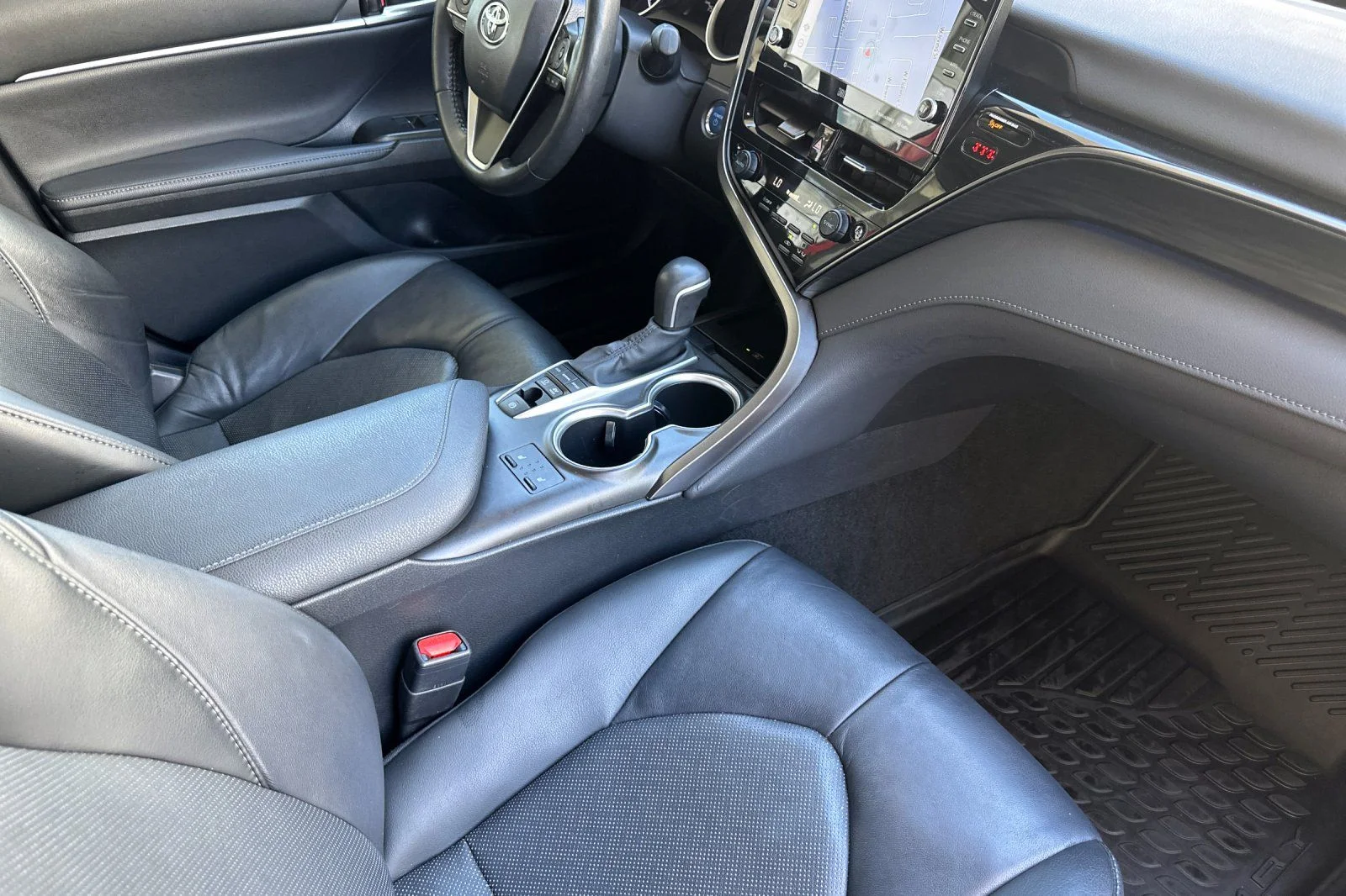 Used 2023 Red Toyota XLE image 15