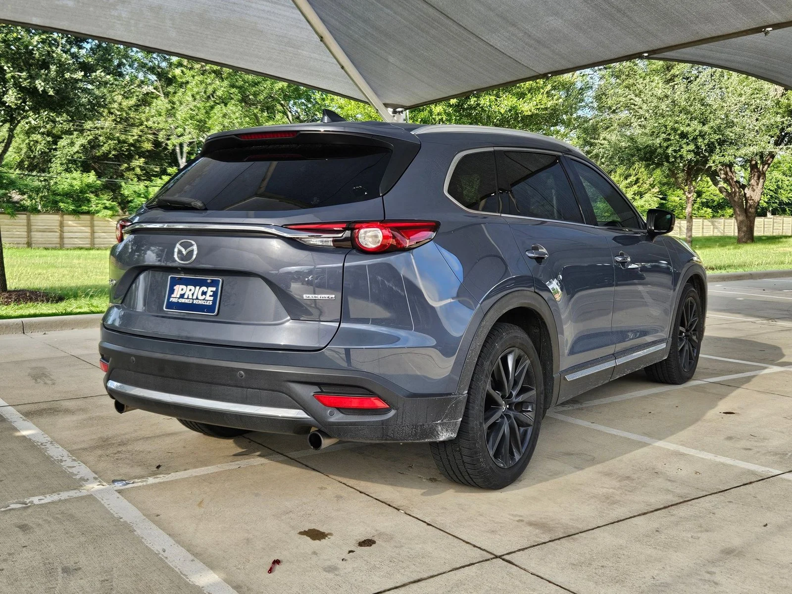 Used 2021 Polymetal Gray Mazda Carbon Edition image 5