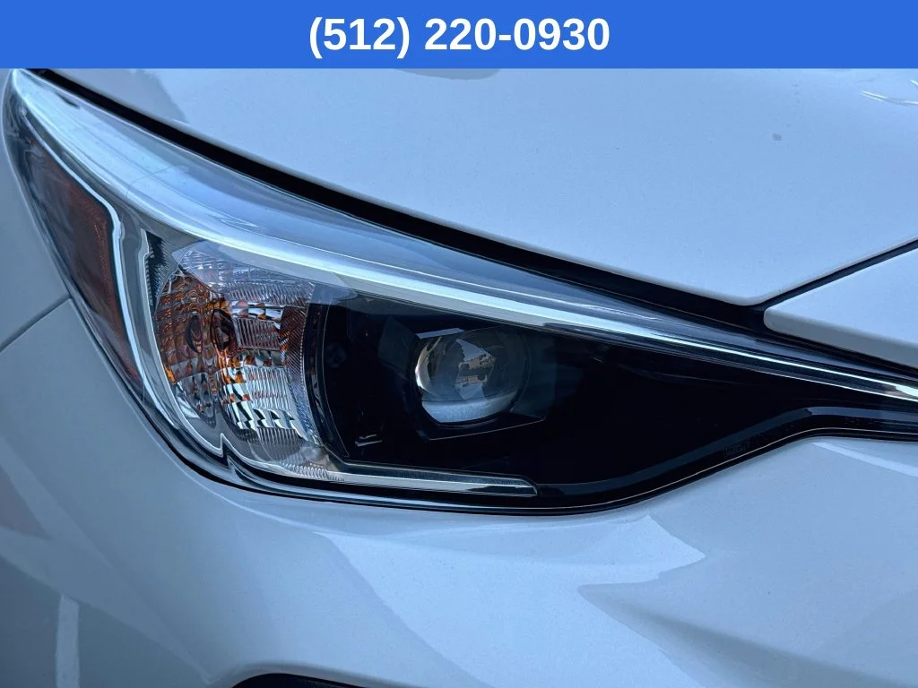 New 2026 CRYSTAL WHITE PEARL Subaru Premium image 35