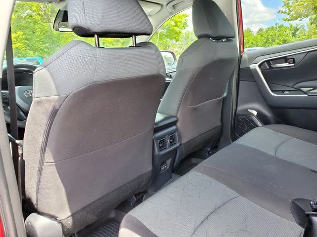 Used 2025 Red Toyota XLE image 9