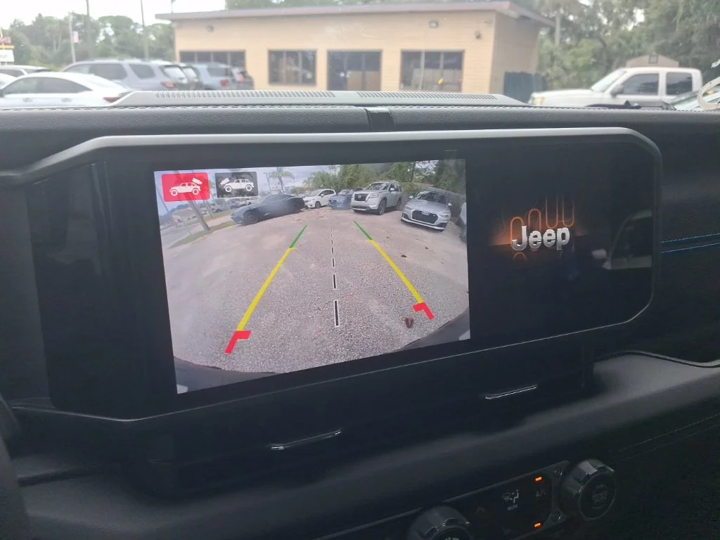Used 2024 Blue Jeep Rubicon 4xe image 31