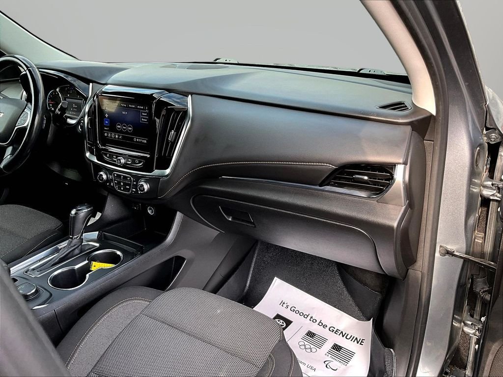 Used 2020 Gray Chevrolet LT image 30