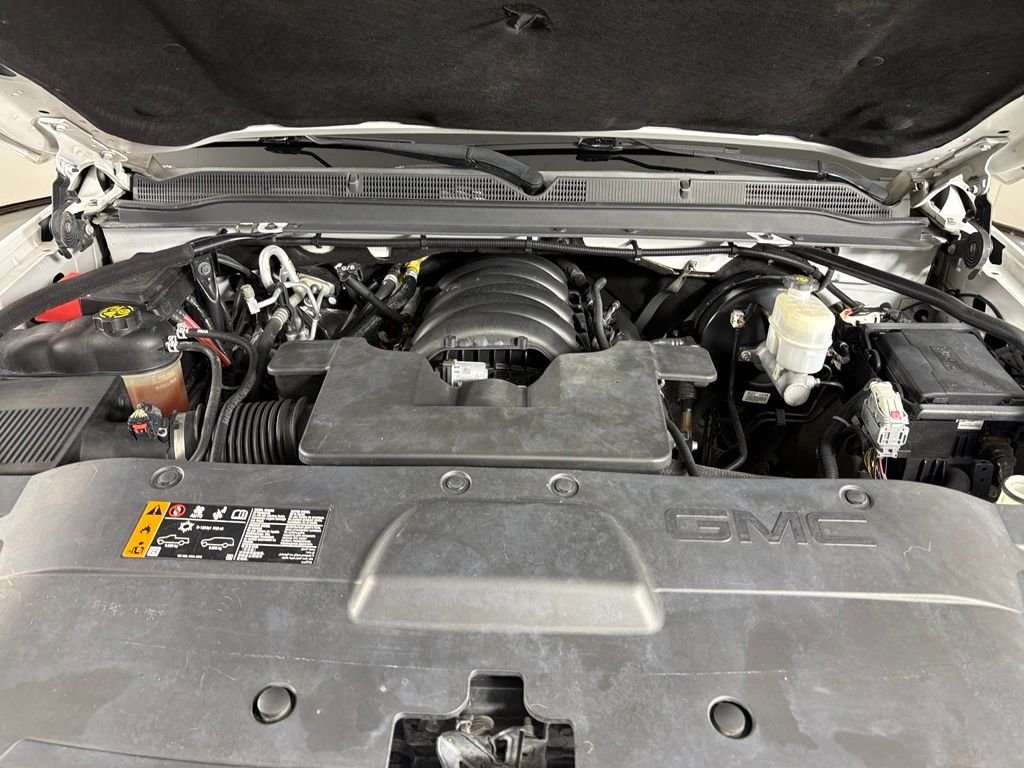 Used 2019 White GMC SLE image 50
