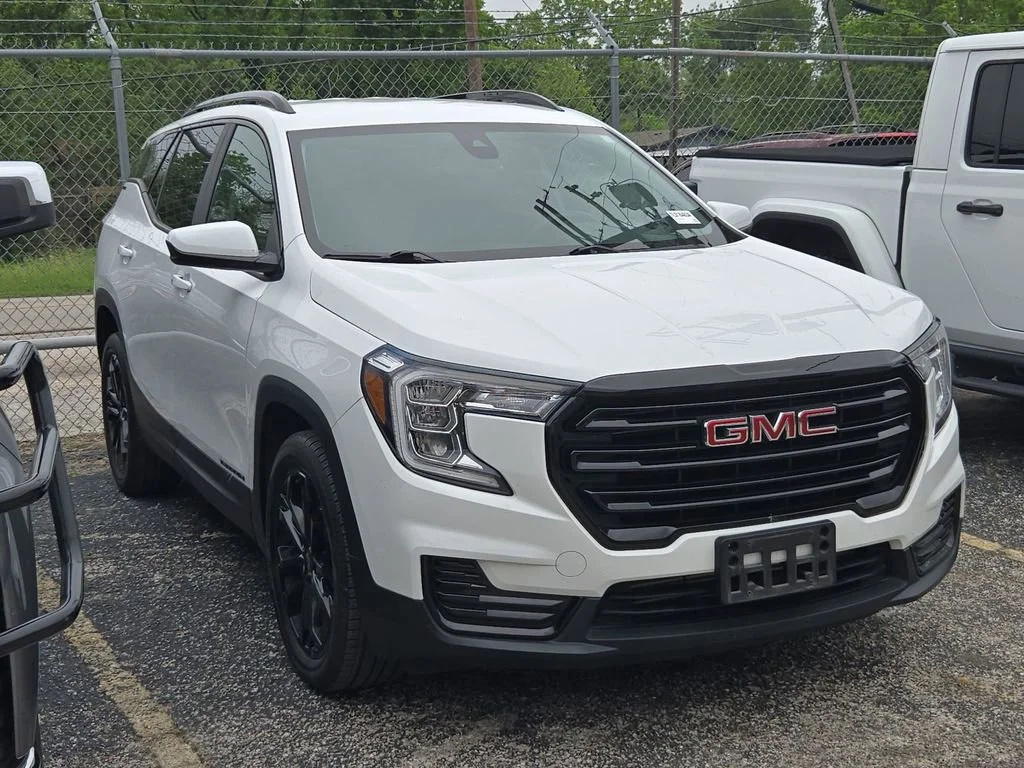 2022 GMC Terrain SLE FWD's photo