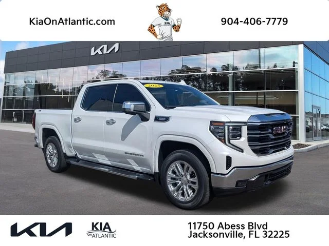 2023 GMC Sierra 4WD Crew Cab Short Box SLT's photo