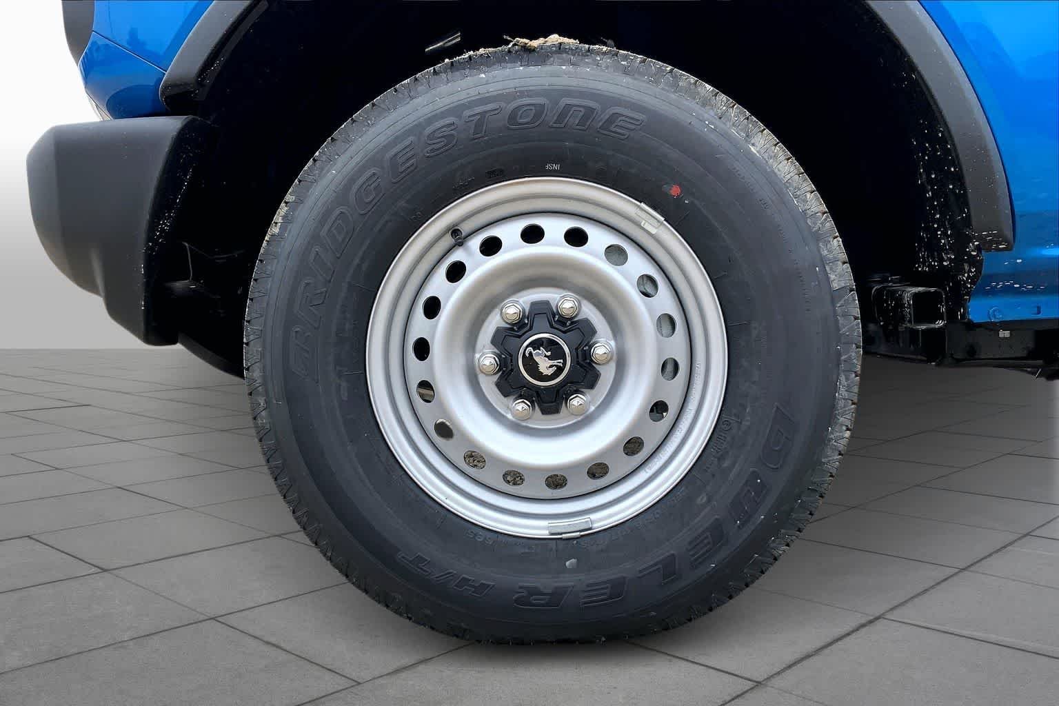 New 2025 Velocity Blue Metallic Ford Base image 8