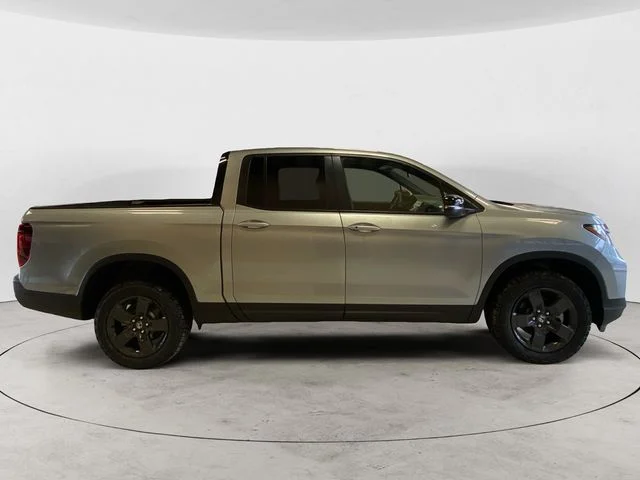 New 2026 Silver Honda TrailSport image 6