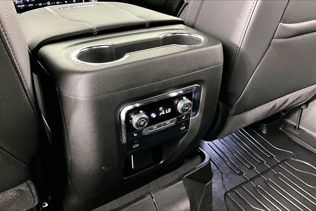 Used 2026 White GMC Denali image 9