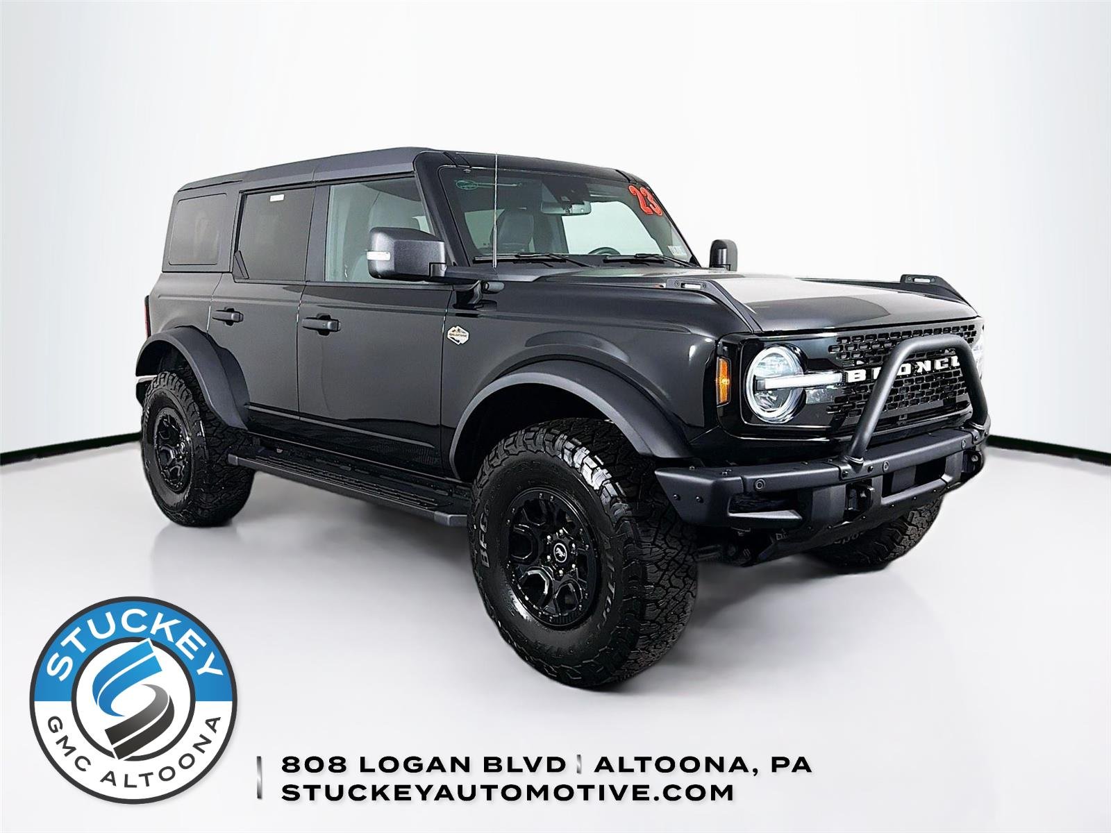 2023 Ford Bronco Wildtrak 4x4's photo