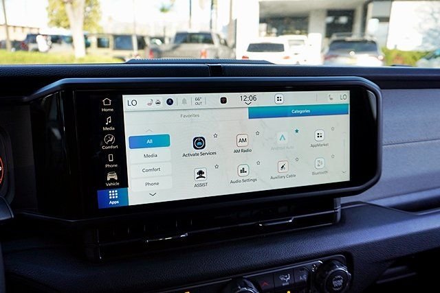 New 2026 Granite Crystal Metallic Clear-Coat Exterior Paint Jeep Sport S image 30