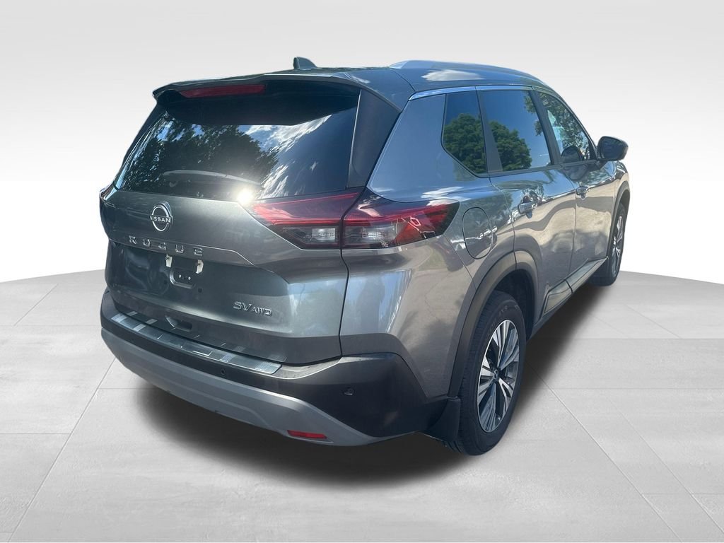 Used 2023 Gray Nissan SV image 27