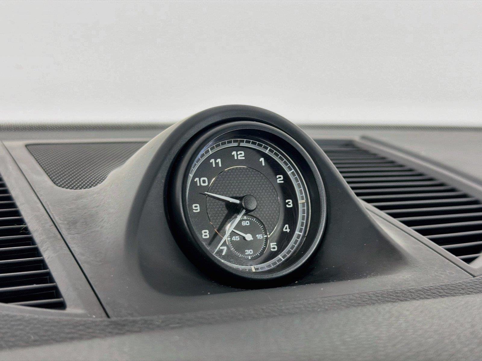 Used 2023 White Porsche  image 17