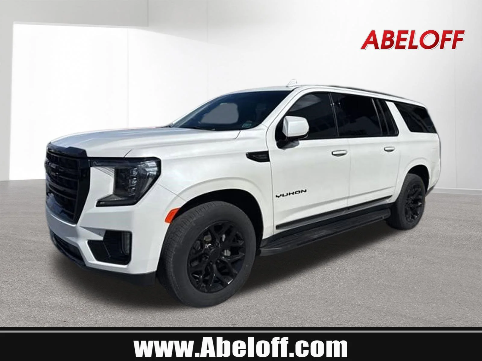 2022 GMC Yukon 4WD SLT's photo