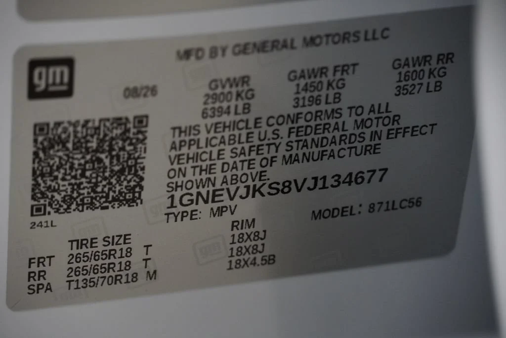 New 2027 Polar White Tricoat Chevrolet Z71 image 41