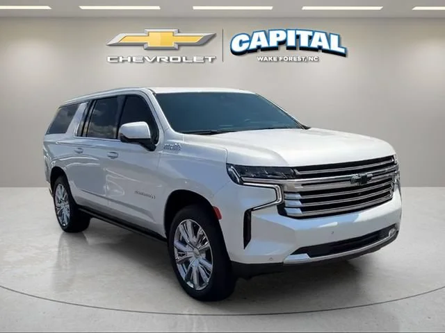 Used 2024 Iridescent Pearl Tricoat Chevrolet High Country image 8