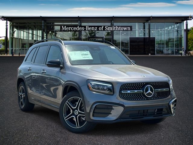 2026 Mercedes-Benz GLB GLB 250 4MATIC's photo