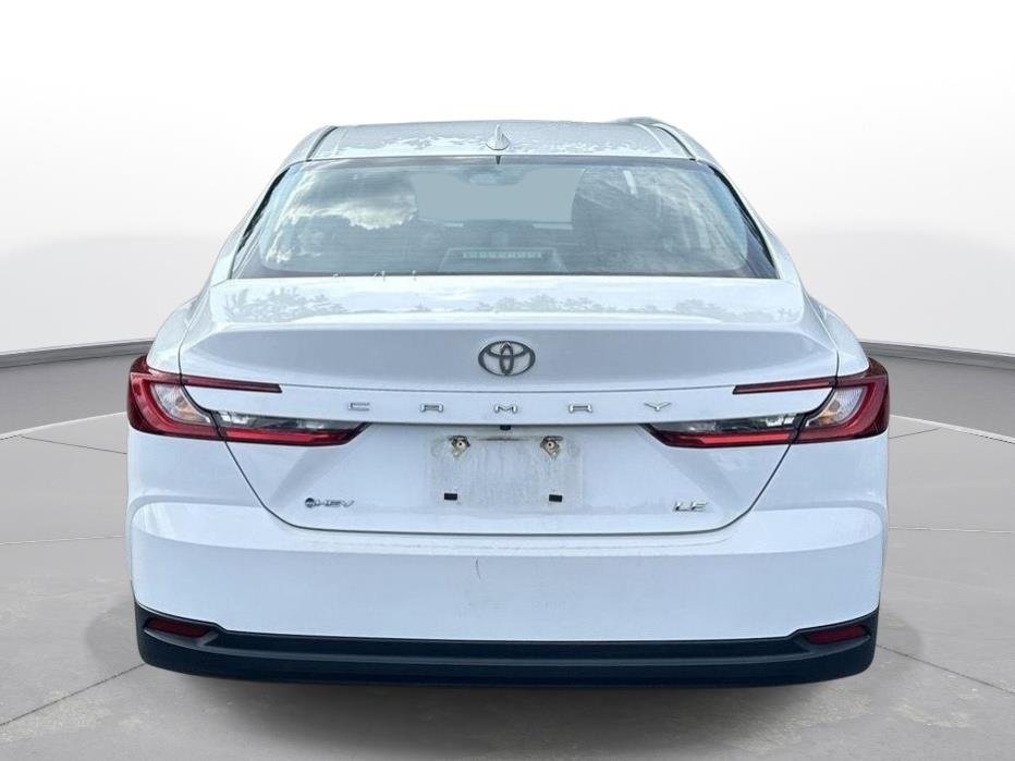 Used 2025 Ice Cap Toyota LE image 7