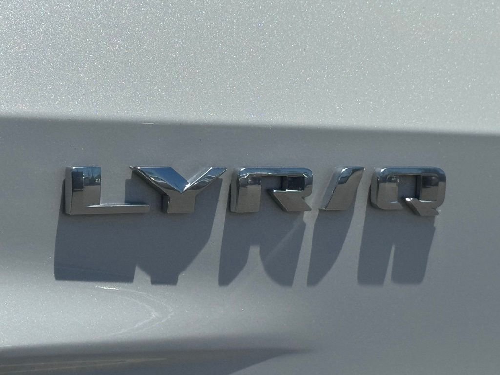 Used 2024 White Cadillac Sport image 10