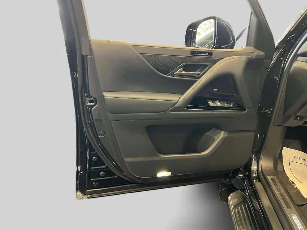 2026 Lexus LX 700h Luxury - Photo 14