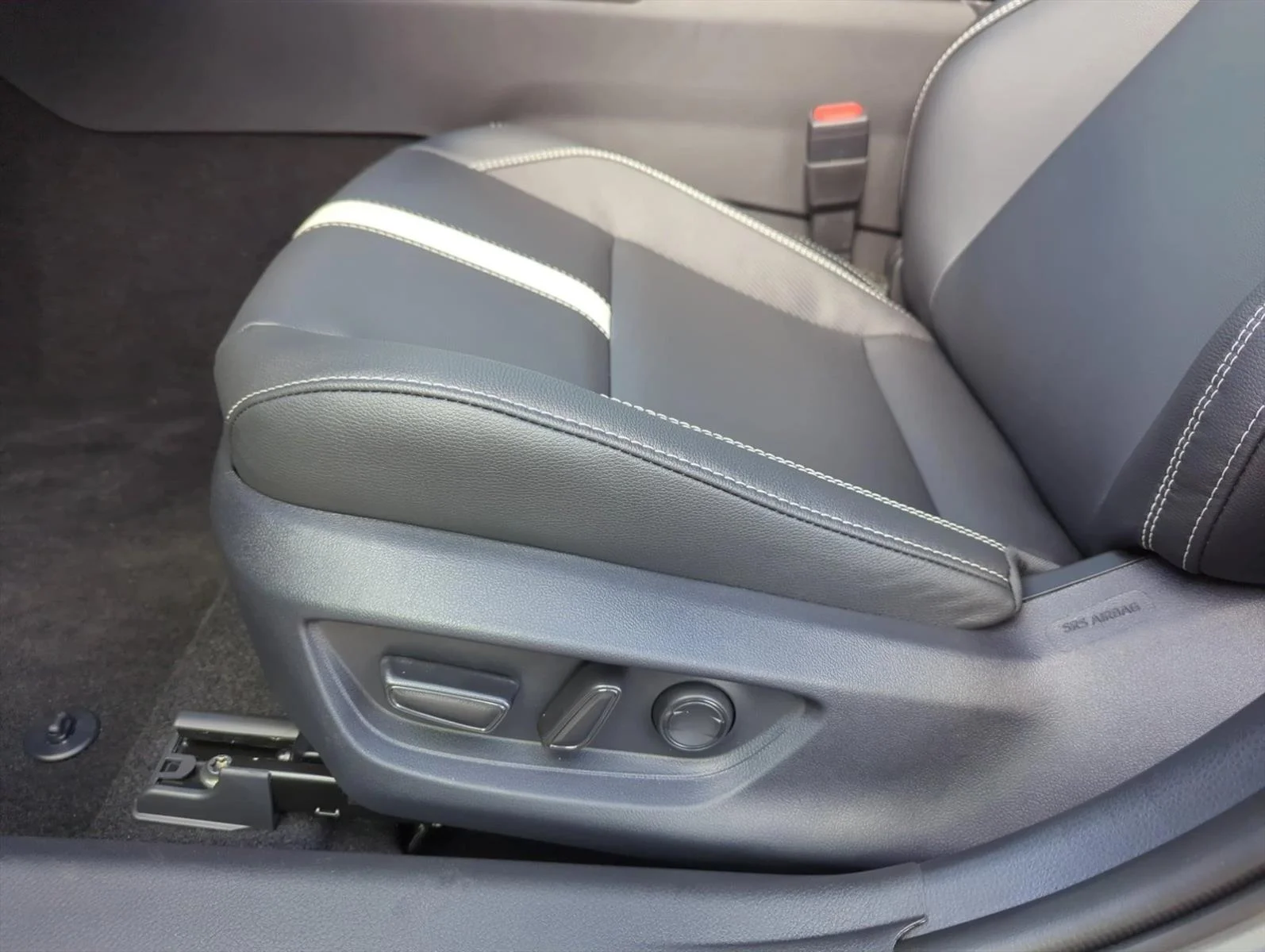 Used 2026 Heavy Metal Toyota SE image 12