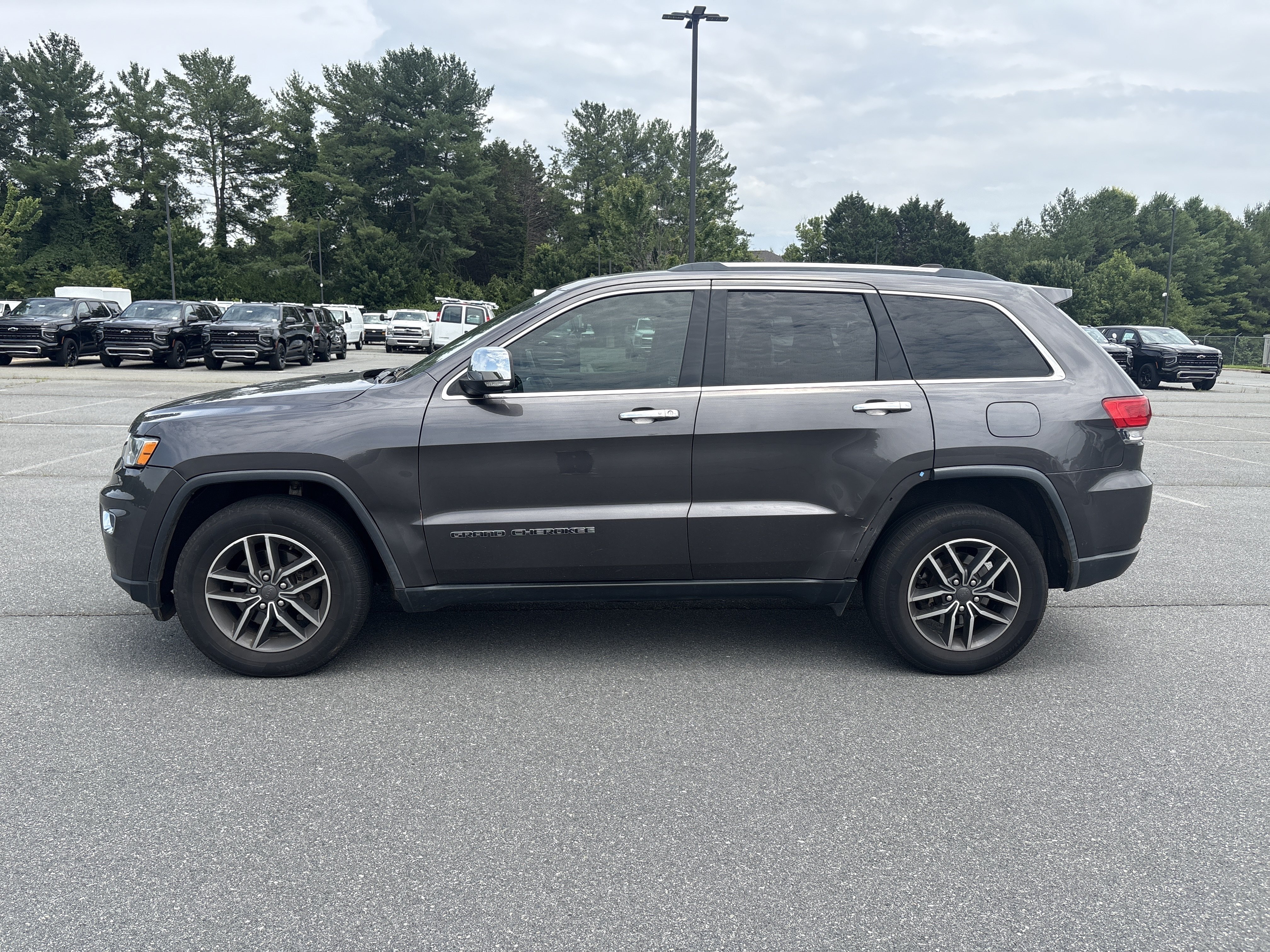 Used 2019 Jeep Grand Cherokee Limited with VIN 1C4RJFBG9KC679883 for sale in Cornelius, NC