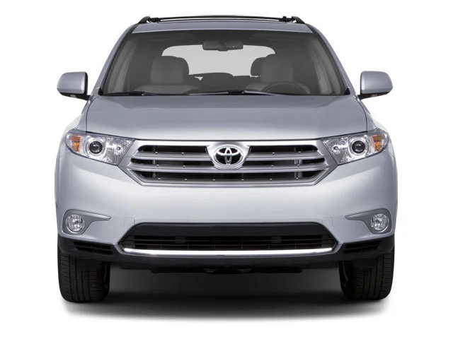 Used 2013 Black Toyota SE image 4