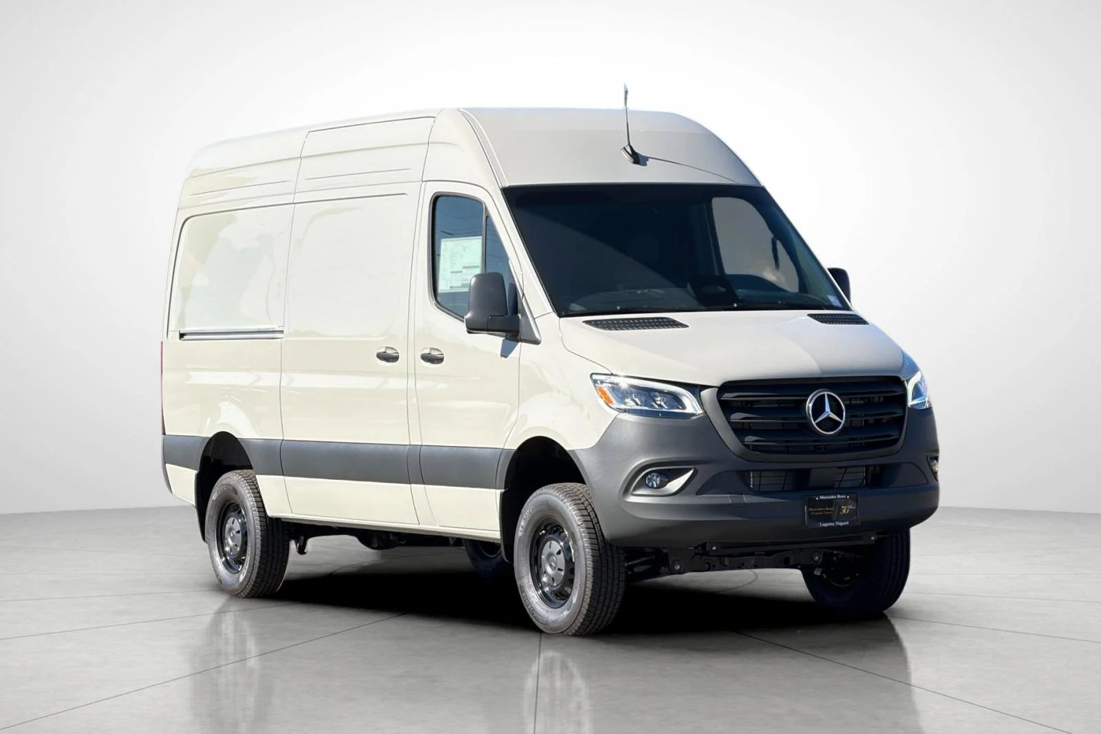 New 2026 Gray Mercedes-Benz Cargo 144 WB image 26