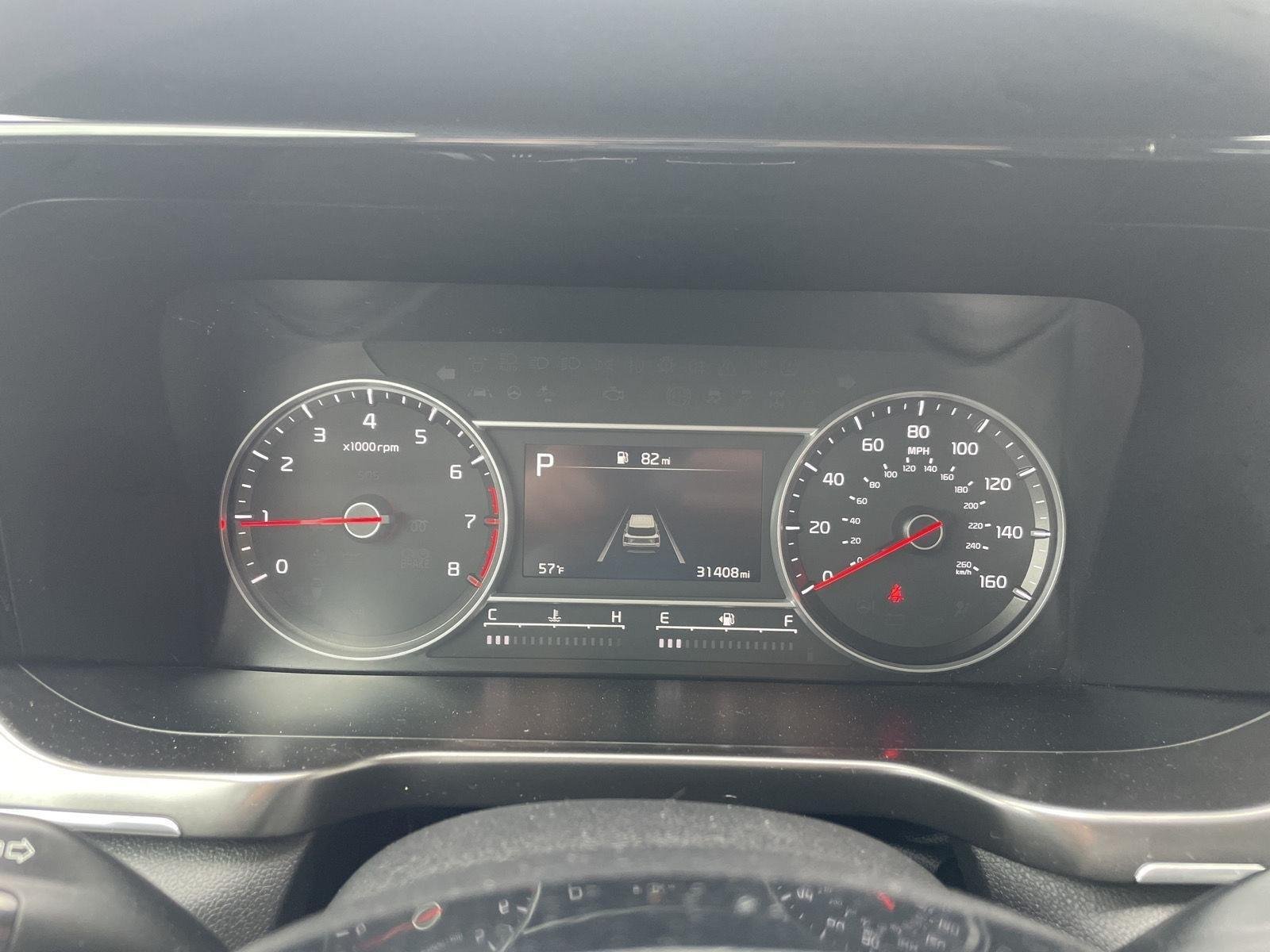Used 2022 Kia Sorento LX with VIN 5XYRGDLC1NG099767 for sale in Kansas City