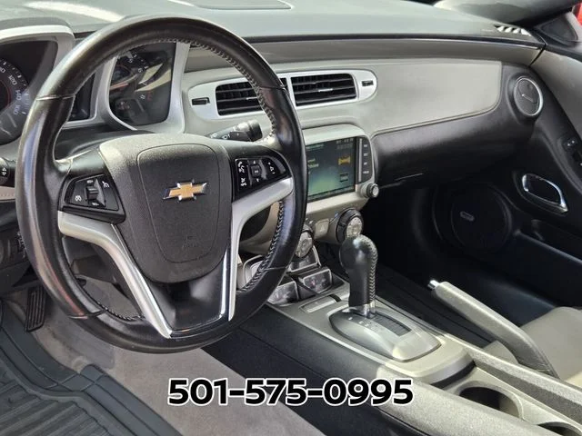 Used 2015 Red Chevrolet 2LT image 13