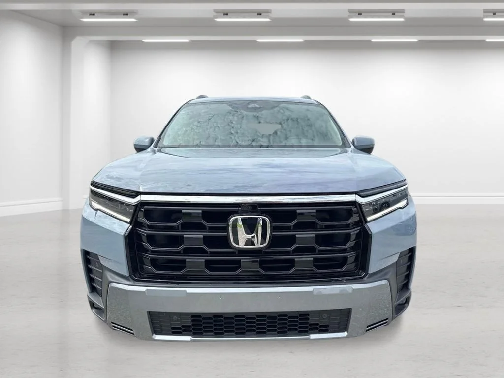 New 2026 Sonic Gray Pearl Honda Touring image 9