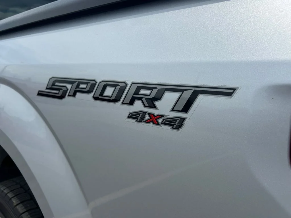 Used 2016 Silver Ford XL image 6