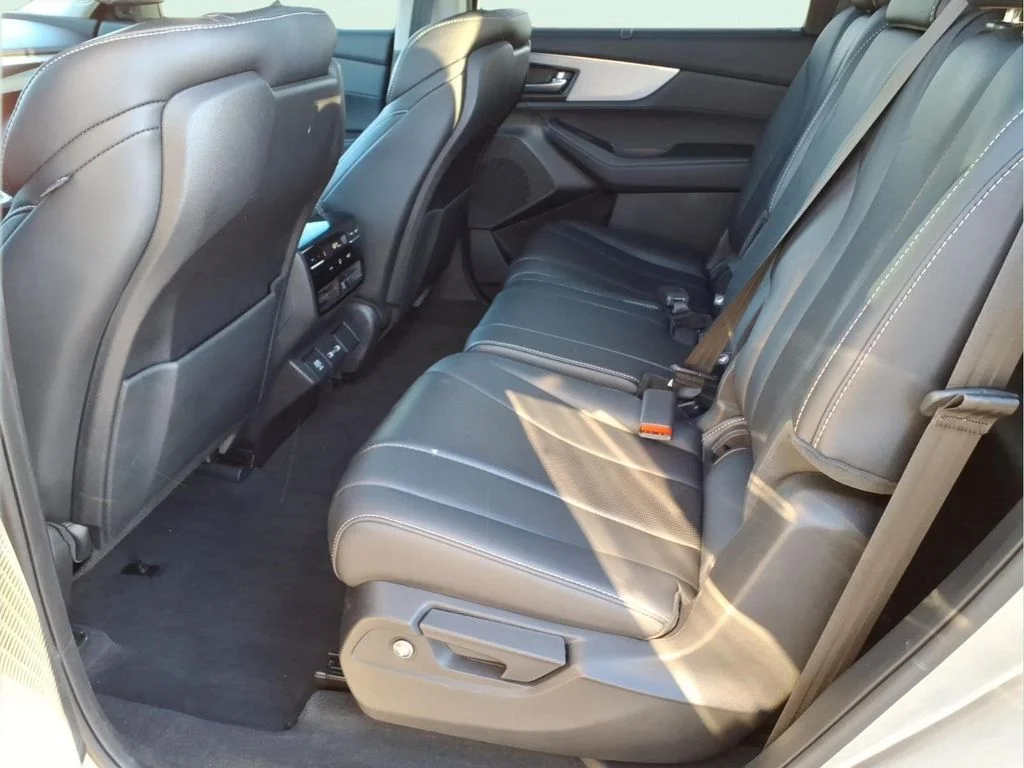 Used 2023 Silver Acura Technology image 16