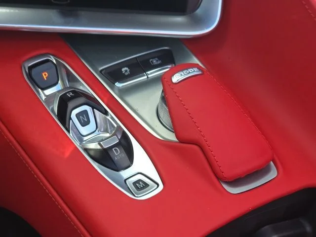 Used 2024 White Chevrolet Stingray image 28