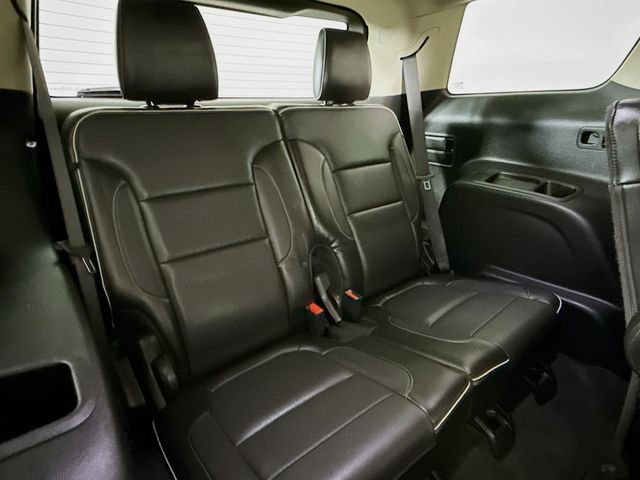 Used 2017 Red GMC Denali image 29