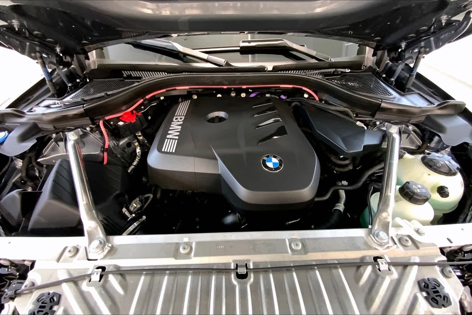 New 2025 C4W/Skyscraper BMW 30 xDrive image 16
