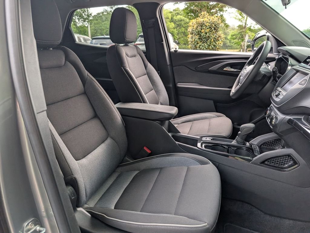Used 2023 Gray Chevrolet LT image 29