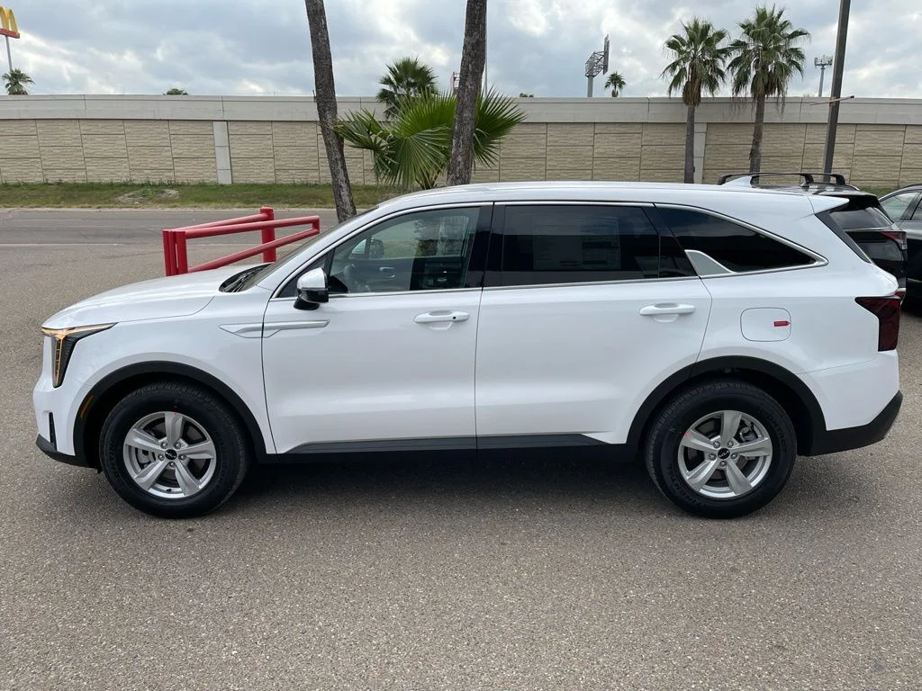 New 2026 White Kia LX image 4