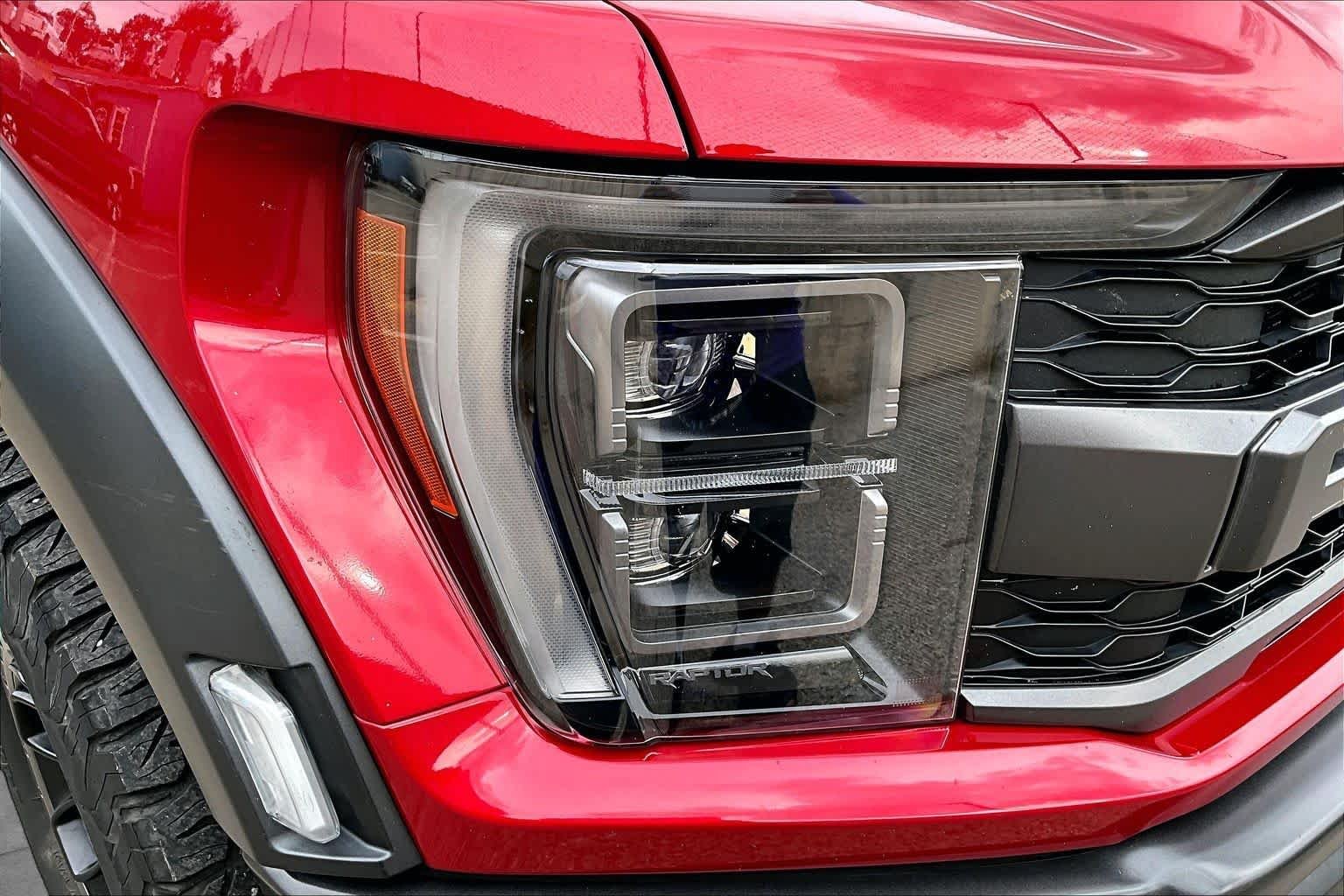 Used 2021 Rapid Red Metallic Tinted Clearcoat Ford Raptor image 27