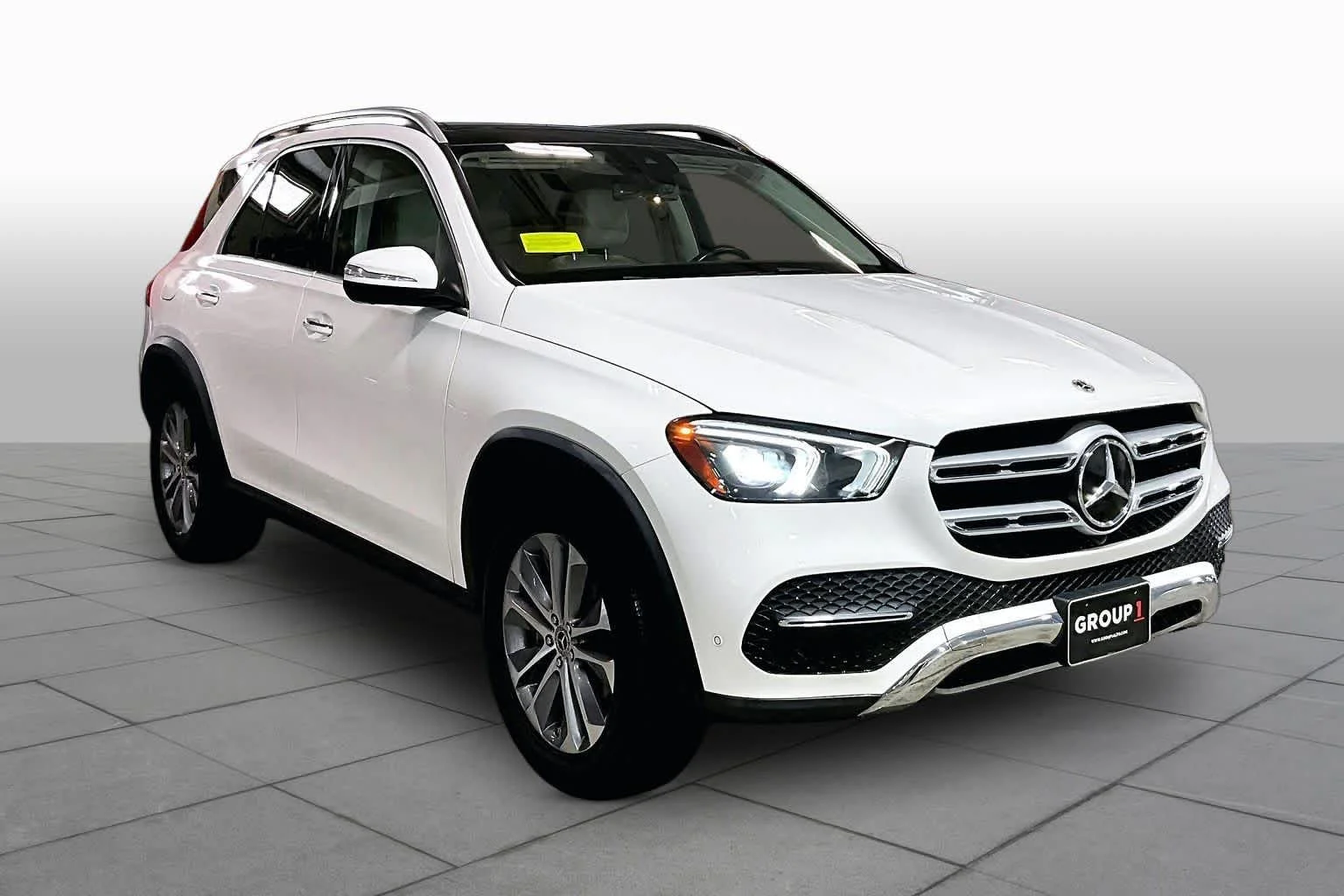 Used 2021 Polar White Mercedes-Benz GLE 350 image 3