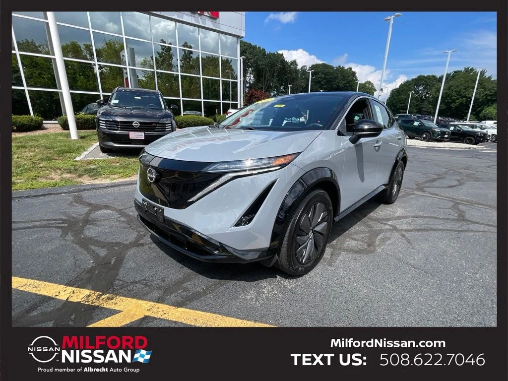 Certified Used 2024 Gray Nissan ENGAGE image 1