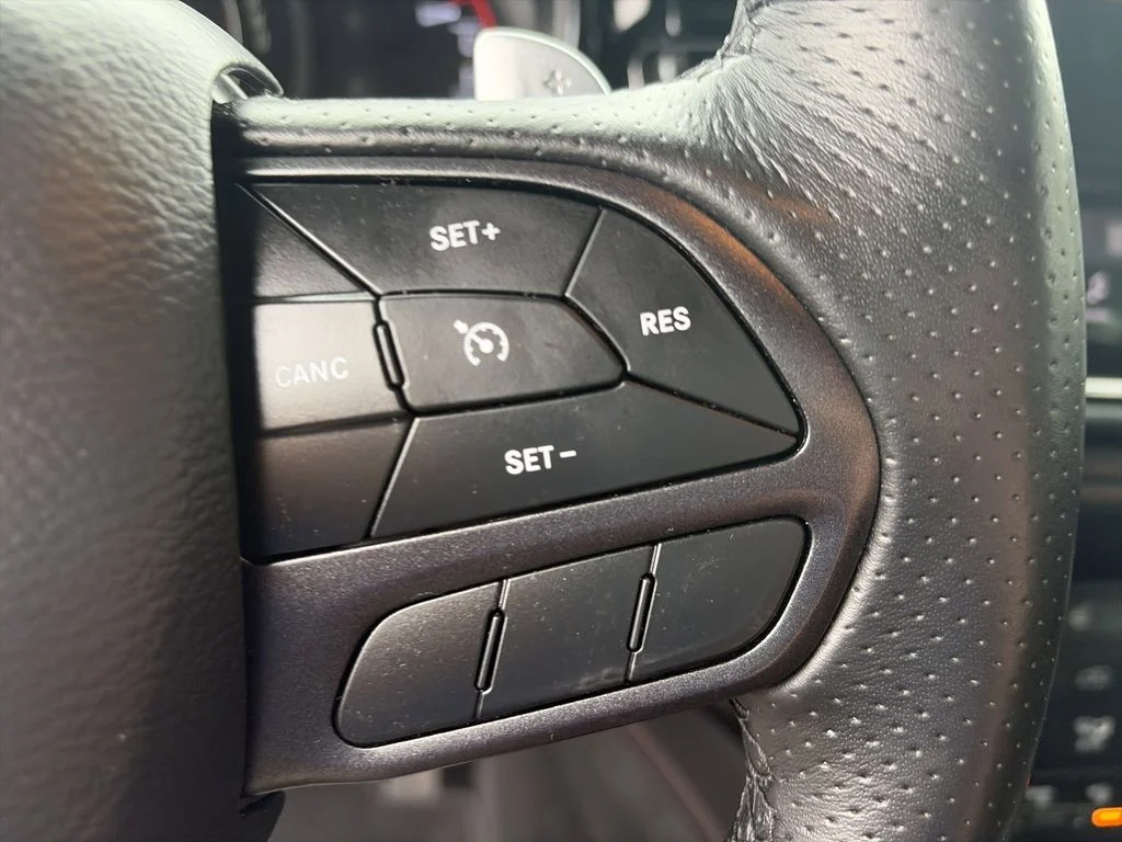 Used 2025 White Dodge R/T image 21
